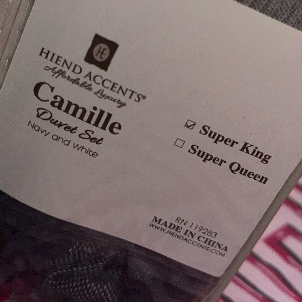CAMILLE   Duvet Set Navy And White / Super King - Picture 9 of 17